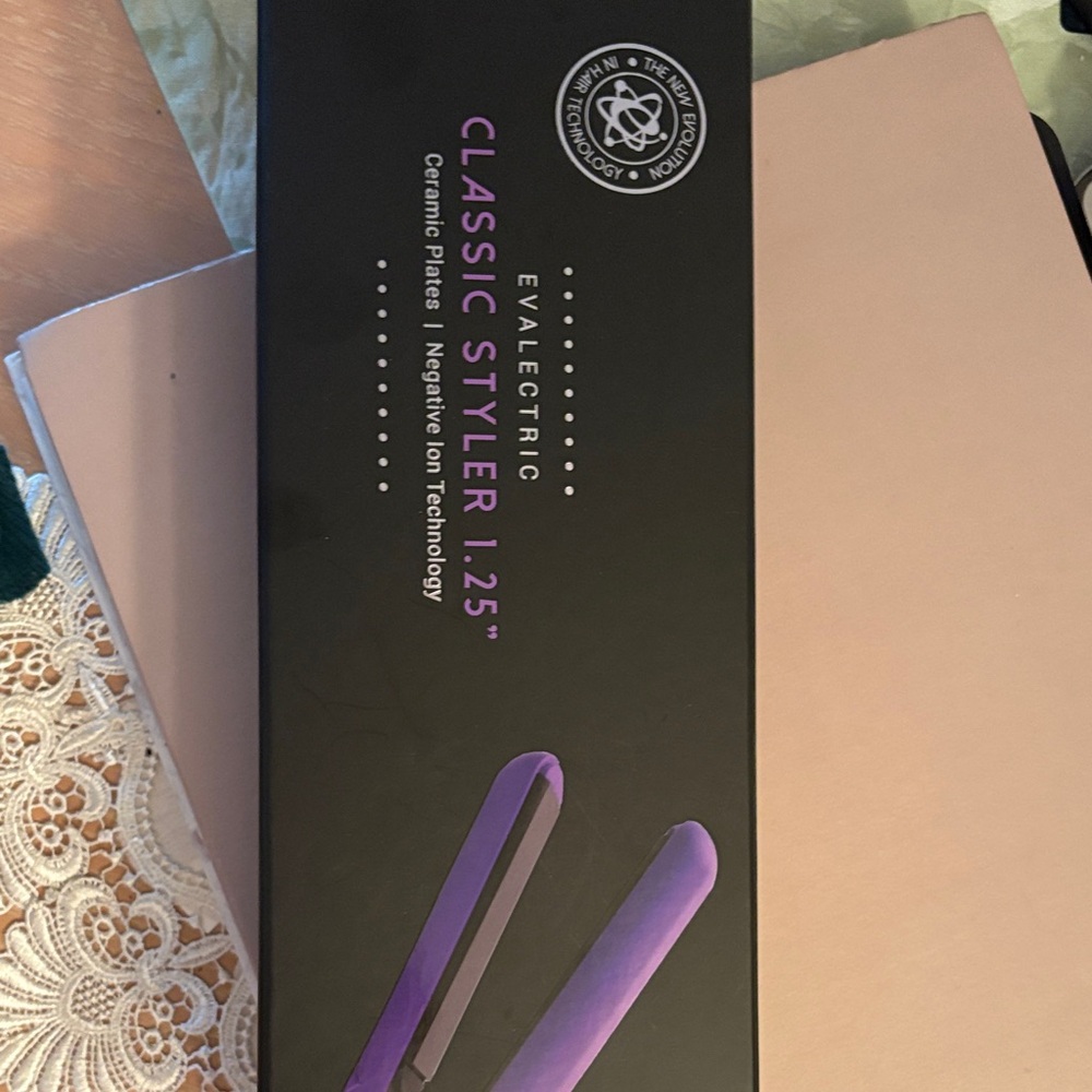 Evalectric Purple Classic Styler Hair Straightener